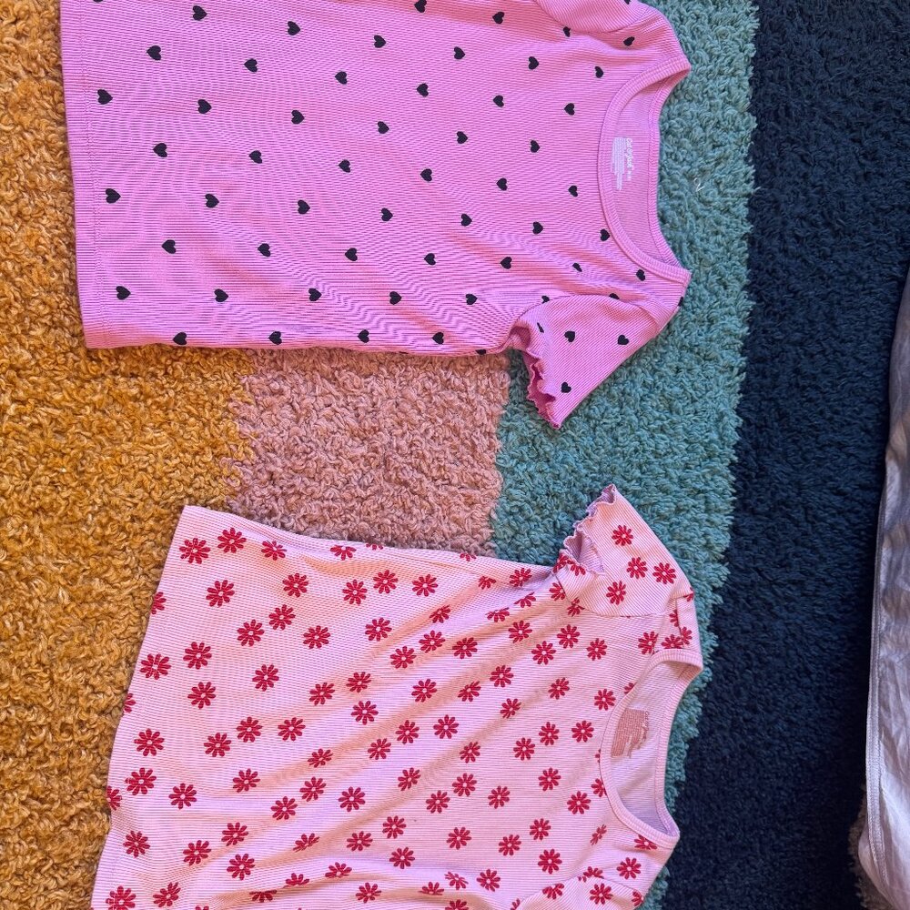 Pair of Medium (8) Shirts